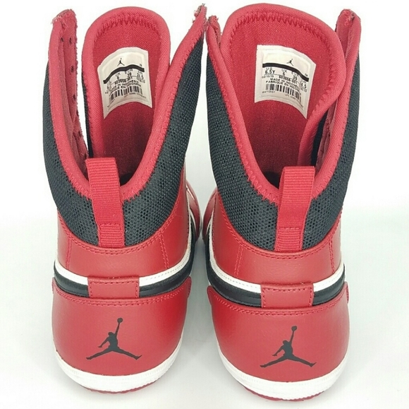 Jordan Shoes - NWOB JORDAN SKINNY 1 size 6